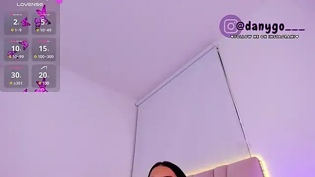 ZarianaEvanz on StripChat