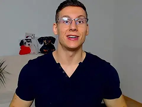 Freechat ZeinMiracles on StripChat