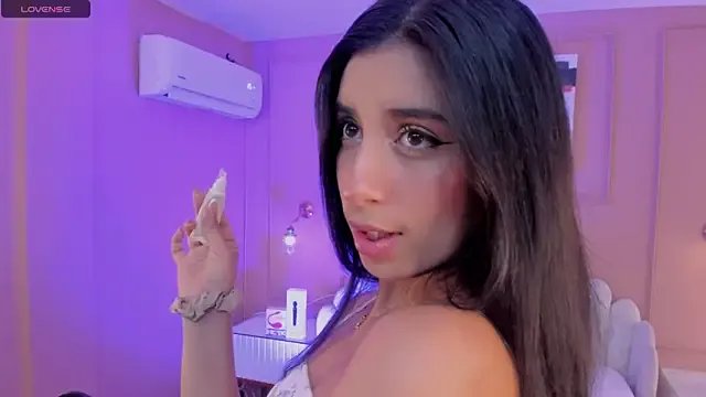 zia_cooper on StripChat