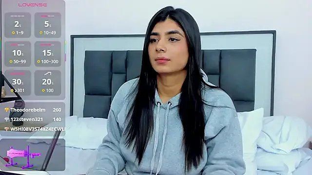 ZiaCalifa on StripChat