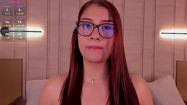 Zoe_Mendez on StripChat