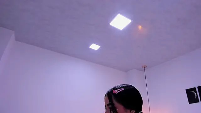 zoe_rivers on StripChat