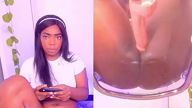 zoeethompson_cm on StripChat