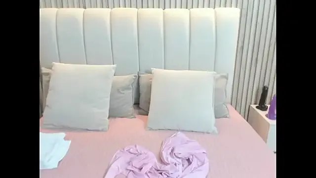 Zulema_hamdi on StripChat