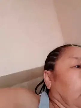 Zulfiya_Bruce on StripChat