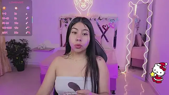 ZURY_TAY on StripChat