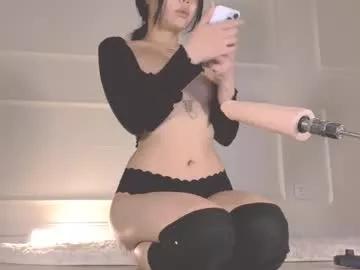 ake_mi model from Chaturbate