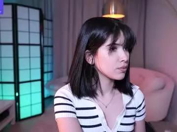 Photos of anniehillofficial_ from Chaturbate is Freechat