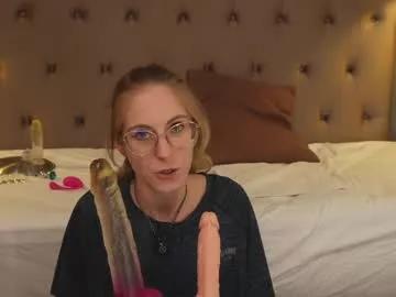 Photos of girl_i_am from Chaturbate is Group