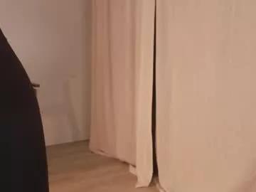 hee_jeen model from Chaturbate