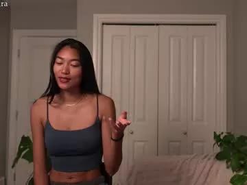 littlemiss_kira model from Chaturbate