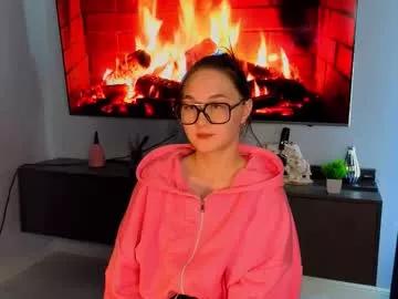 Photos of lynbrickell from Chaturbate is Freechat