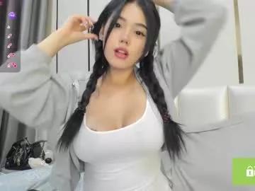 phantom_wave model from Chaturbate
