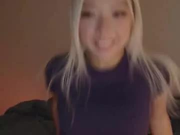 vivianwinters model from Chaturbate