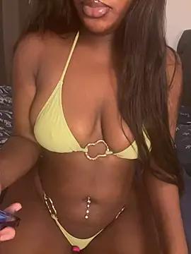 Photos of 3xoticNiyah from StripChat is Freechat