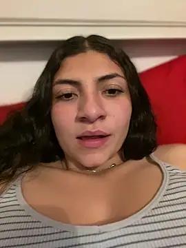 Photos of arieel__722 from StripChat is Freechat