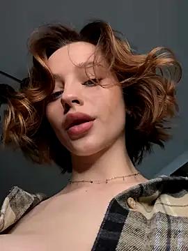 Photos of Camilla_Railian from StripChat is Freechat