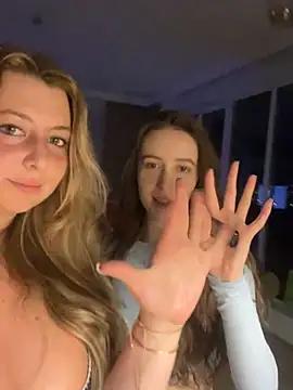 Photos of curvyflawless from StripChat is Freechat