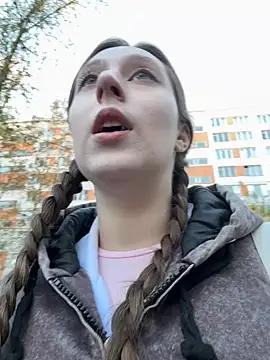 Photos of FroggyAnna from StripChat is Freechat
