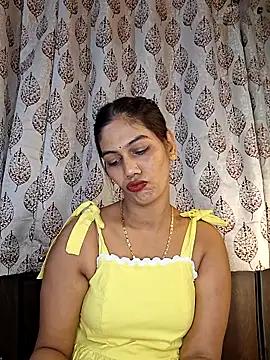 Photos of Garima_G from StripChat is Freechat