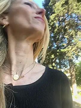 Photos of harleyejoker1 from StripChat is Freechat