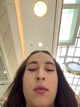 Photos of Holly_Play from StripChat is Freechat