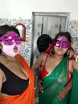 Photos of Horney_couple_4 from StripChat is Group
