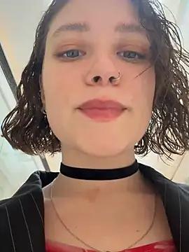 Photos of lucy-joy from StripChat is Freechat