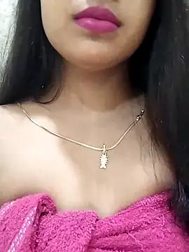 Photos of Maahhii_2 from StripChat is Group