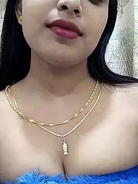 Photos of Maahhii_2 from StripChat is Group