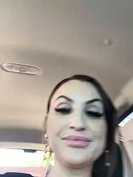 Photos of madonnaaaa from StripChat is Freechat