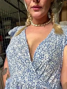 Photos of NastyMilf_ from StripChat is Group