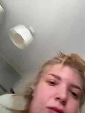 Photos of OdriOlsens from StripChat is Freechat
