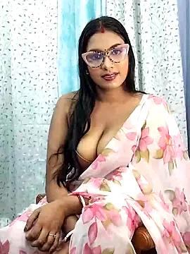 Photos of Queen_Doll from StripChat is Group