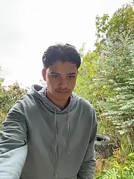 Photos of Rose-andres from StripChat is Freechat