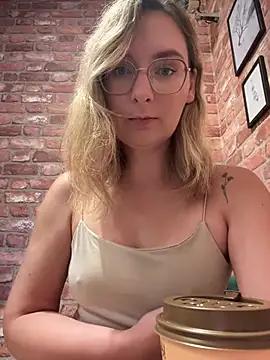 Photos of The_Snowwhitee from StripChat is Freechat