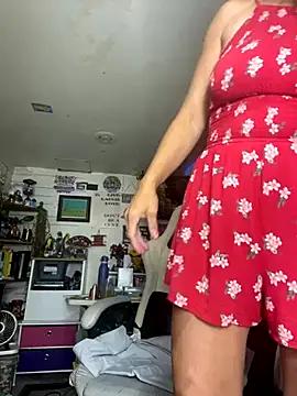Photos of TrenaAnne from StripChat is Freechat
