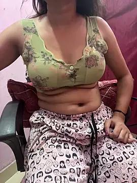 Photos of Your_lallela from StripChat is Group