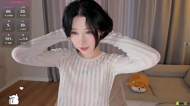 Photos of yui_midzuki from StripChat is Freechat